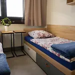 Dom Studencki Arka Hostel *