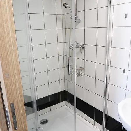 Hostal Dom Studencki Arka *